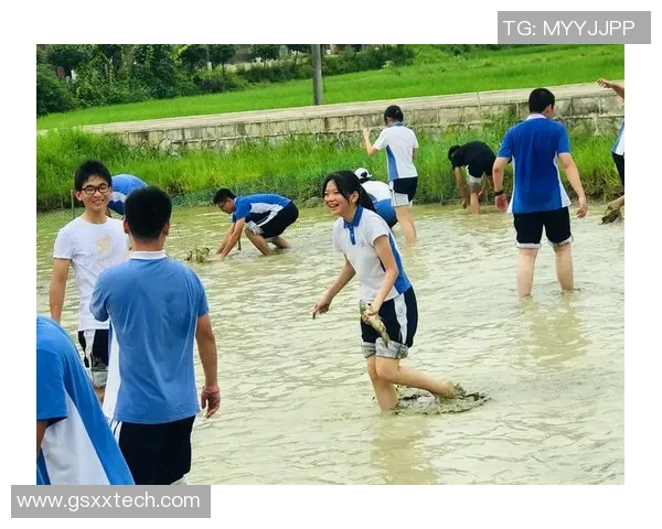 深度对话：刘静如何在足球世界中追寻梦想与成长